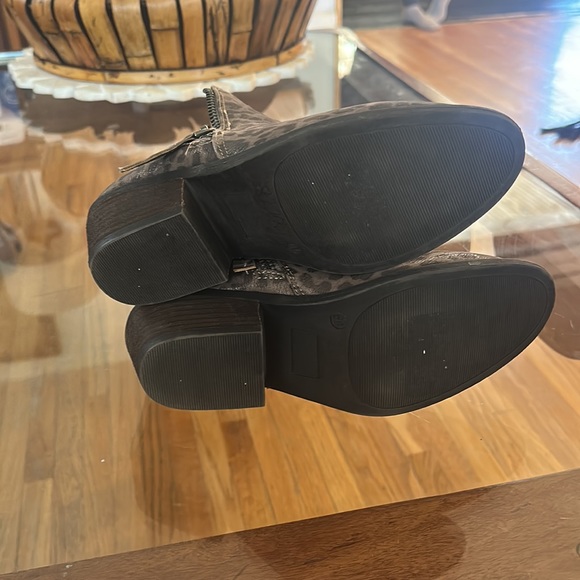 Very G Shoes Very G Wink Booties Leopard Poshmark